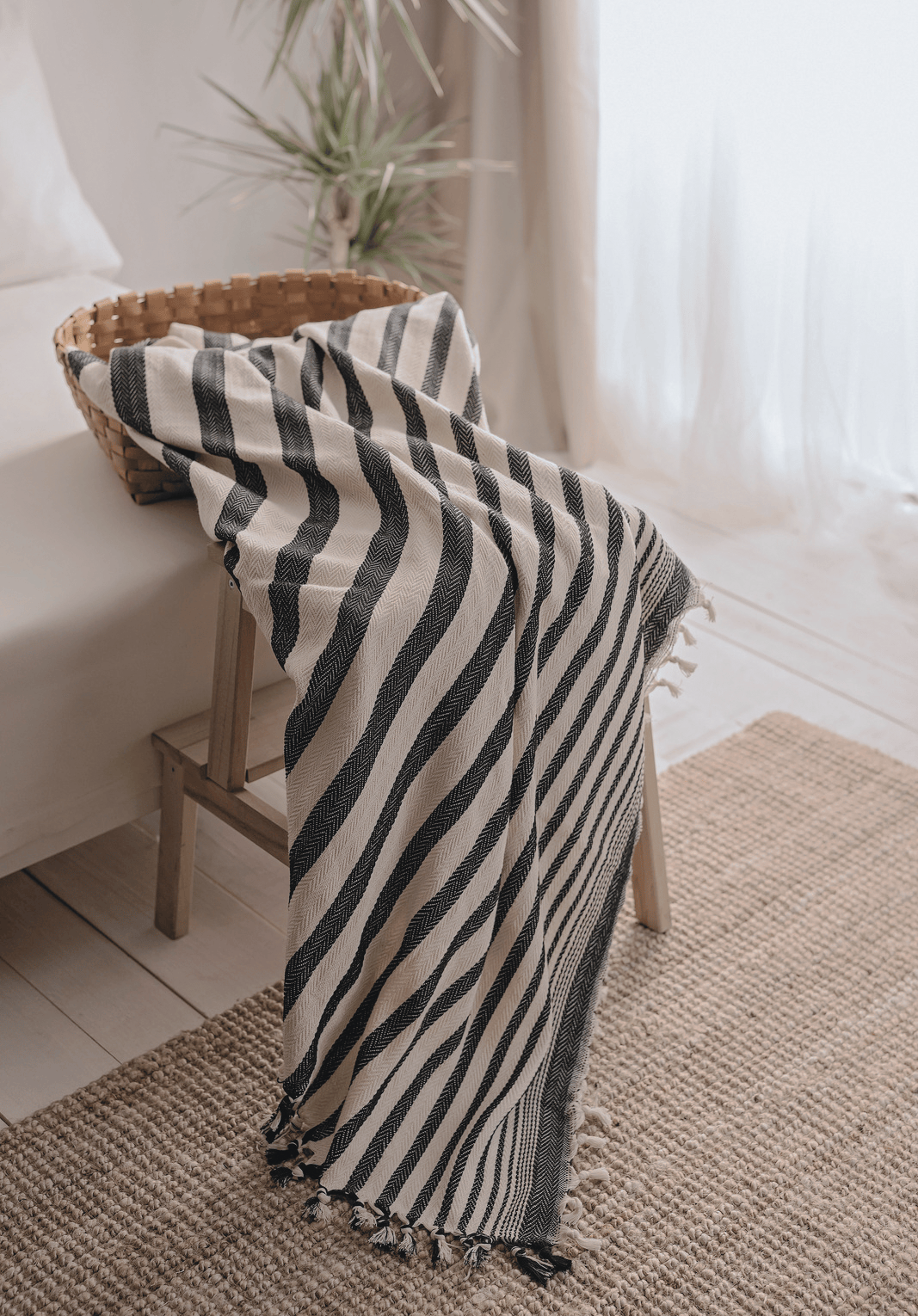 Minimalist 100% Cotton Throw Blankets & Bedspreads: Grey / Throw Size: 51x79 inch