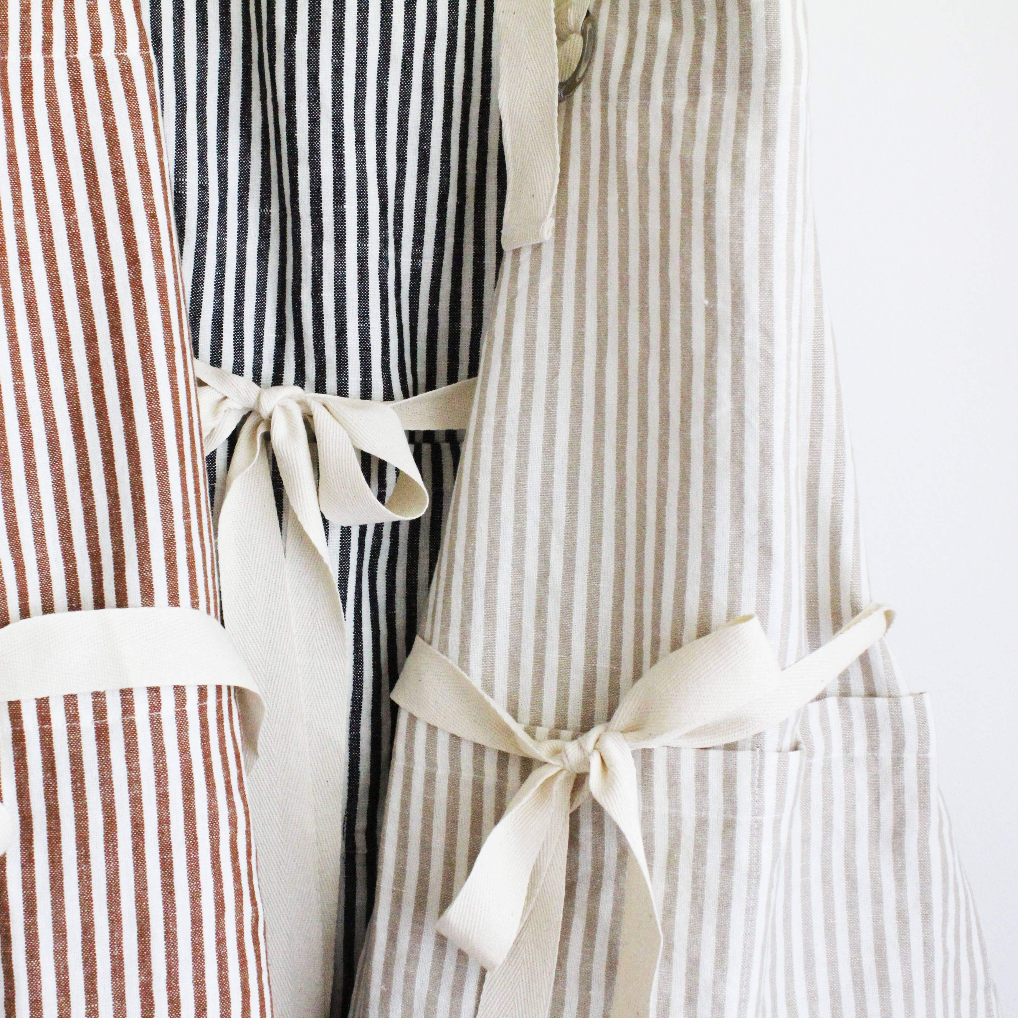 Ruffle Pin Stripe Apron: Black